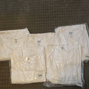 Gildan Men's White Short Sleeve Tees - Pack of 5